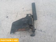 Петля капота правая