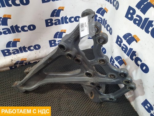 Кронштейн реактивной тяги левый