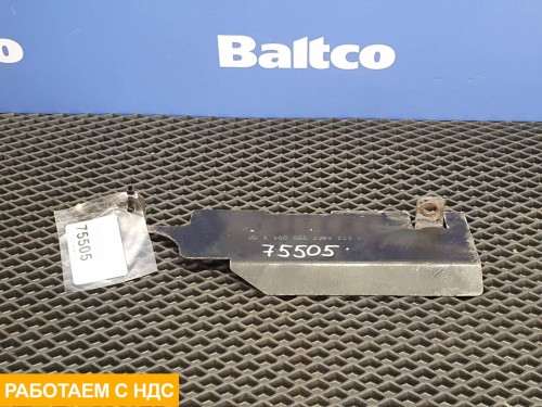 Кронштейн радиатора правый