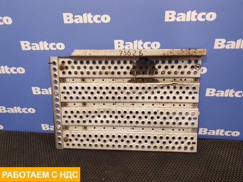 Площадка за кабиной