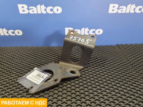 Кронштейн розетки